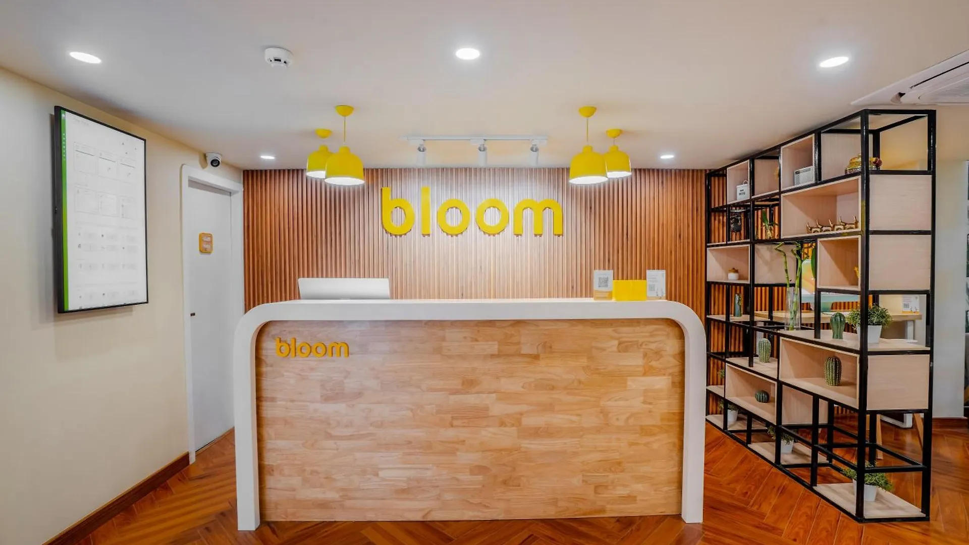 Bloom Hotel - Medicity Gurugram, Near Medanta Hospital Gurgaon