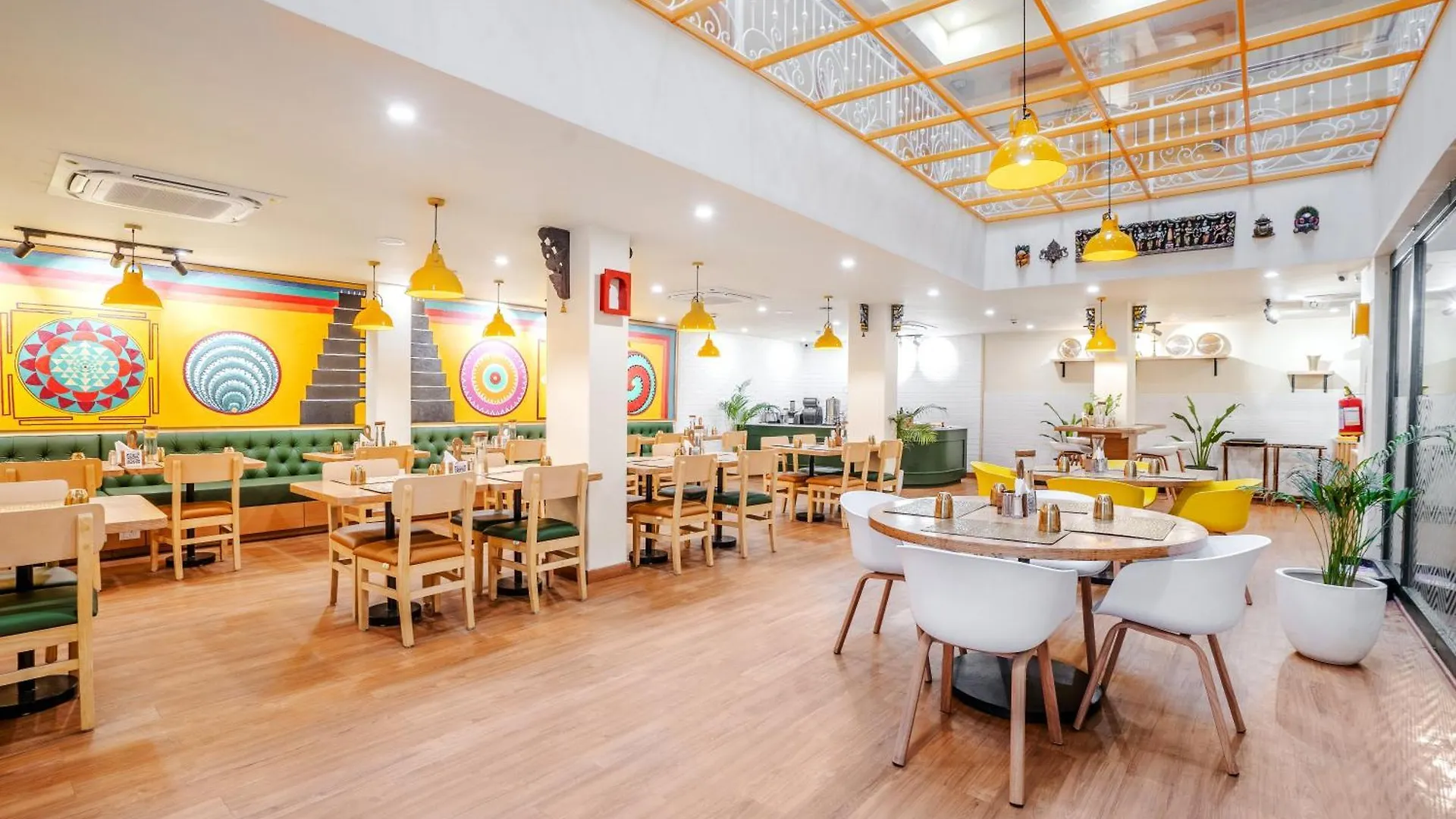 Bloom Hotel - Medicity Gurugram, Near Medanta Hospital Gurgaon