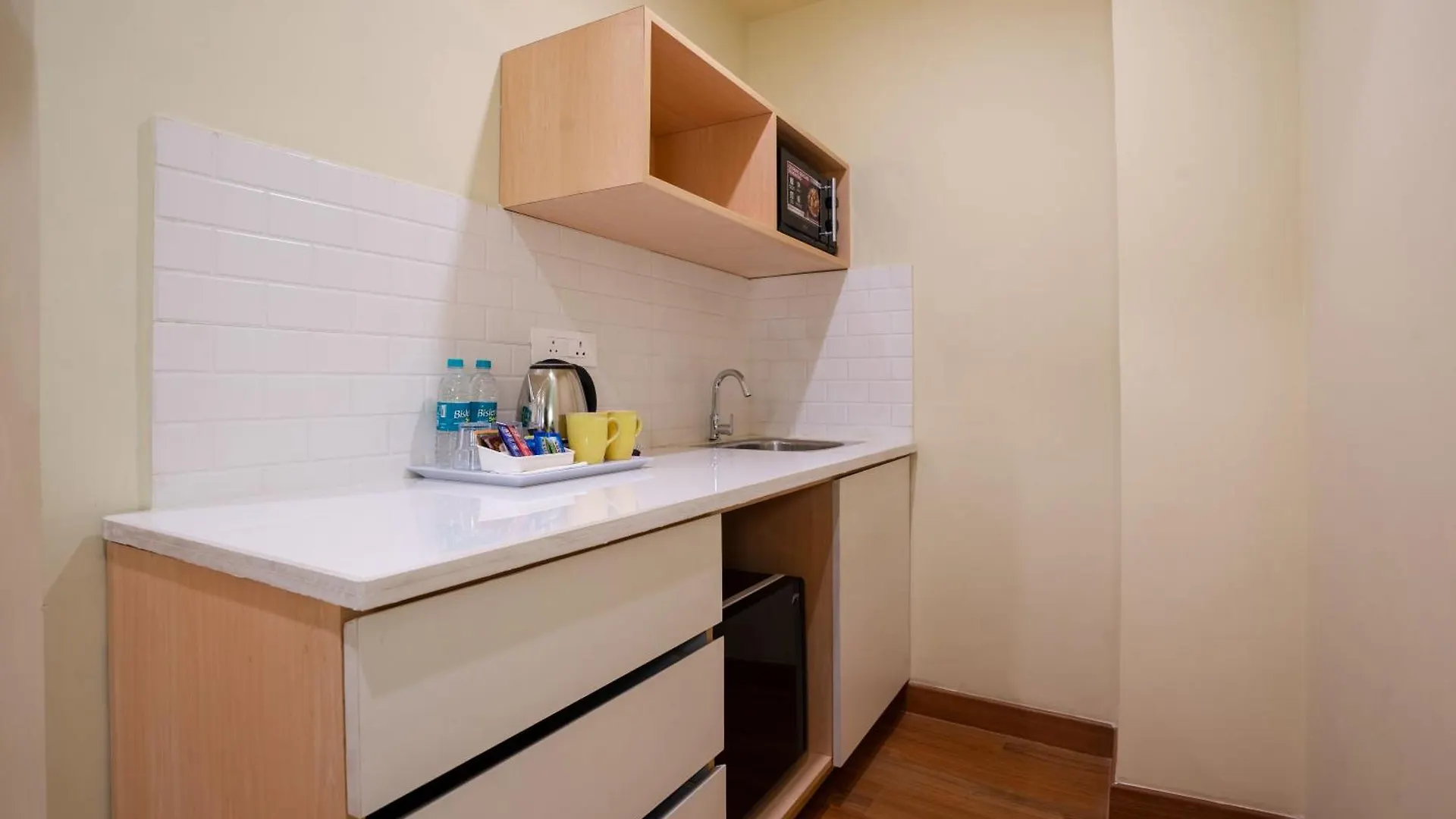 Bloom Hotel - Medicity Gurugram, Near Medanta Hospital Gurgaon